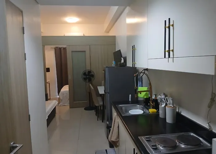 Zen 2 Shore Residences Tower A Bed & Breakfast Manila